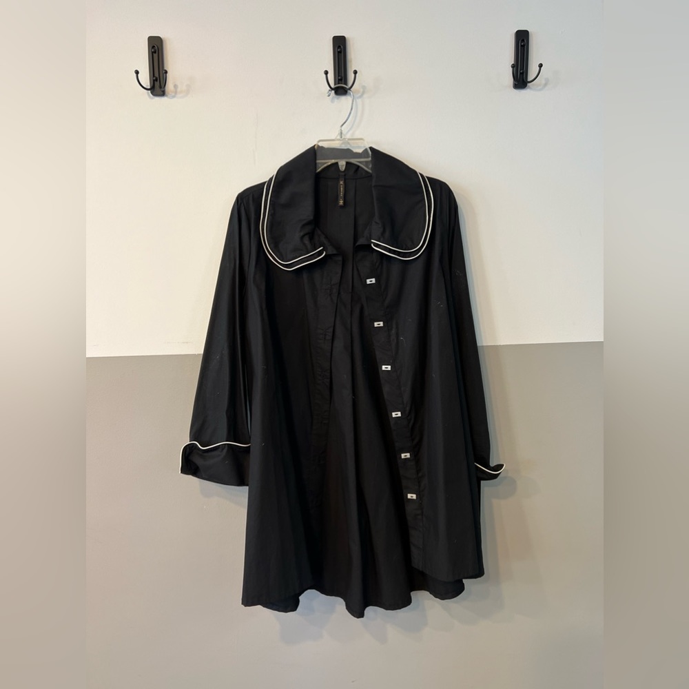NWT RARE VINTAGE IC by Connie K Black Jacket with white lining